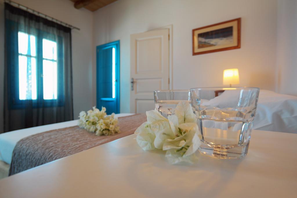 Miramare Hotel Folégandros Pokój zdjęcie